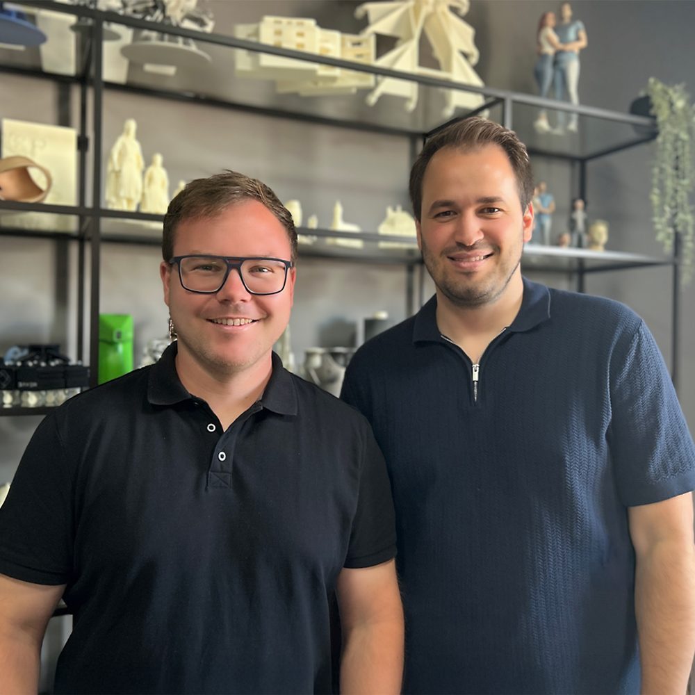 Tim Riedmüller und Alexander Barle von der Bari GmbH aus Feuchtwangen